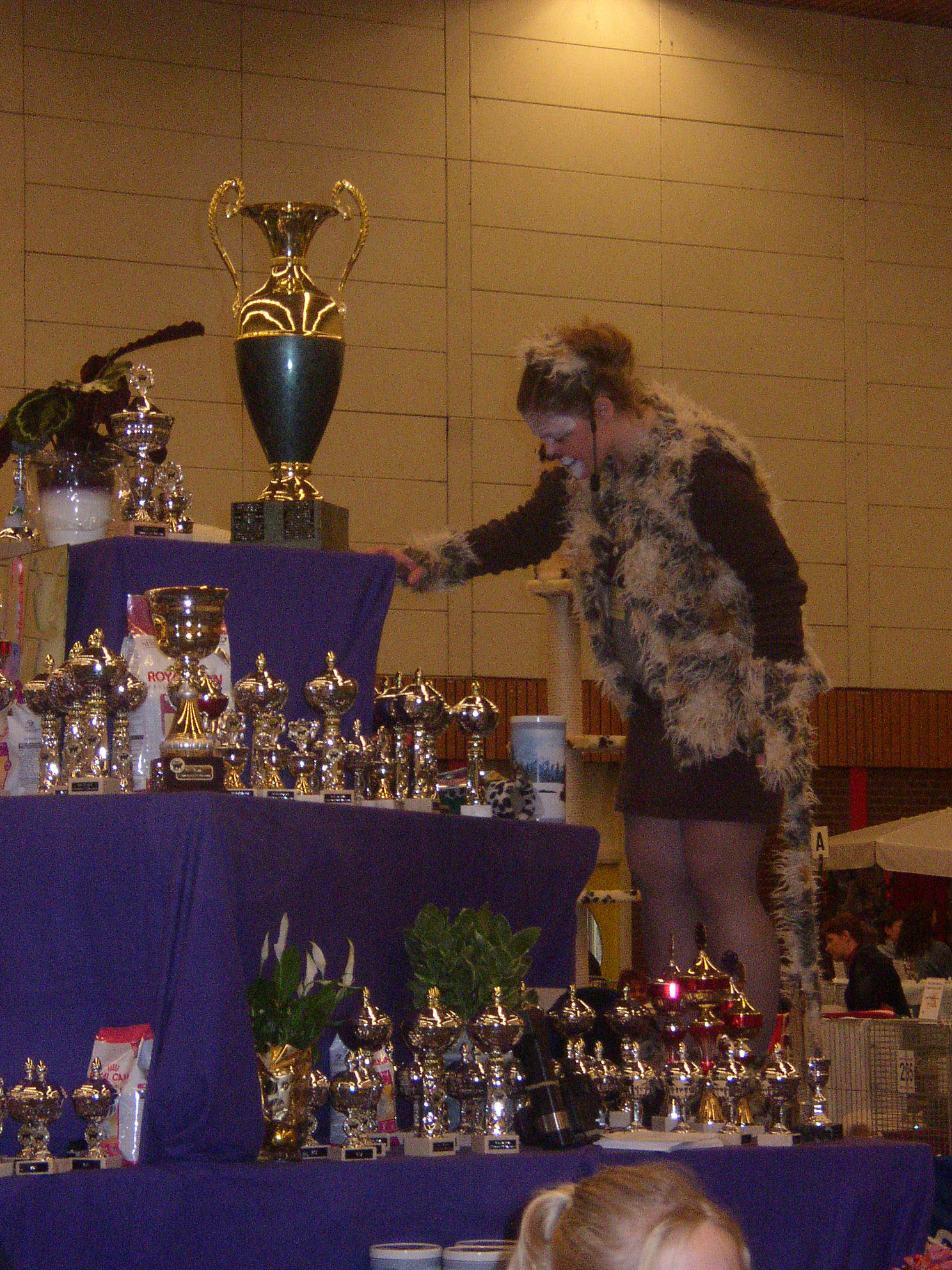 was041122-4.JPG